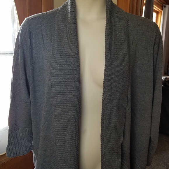 Sweater - Picture 1 of 3